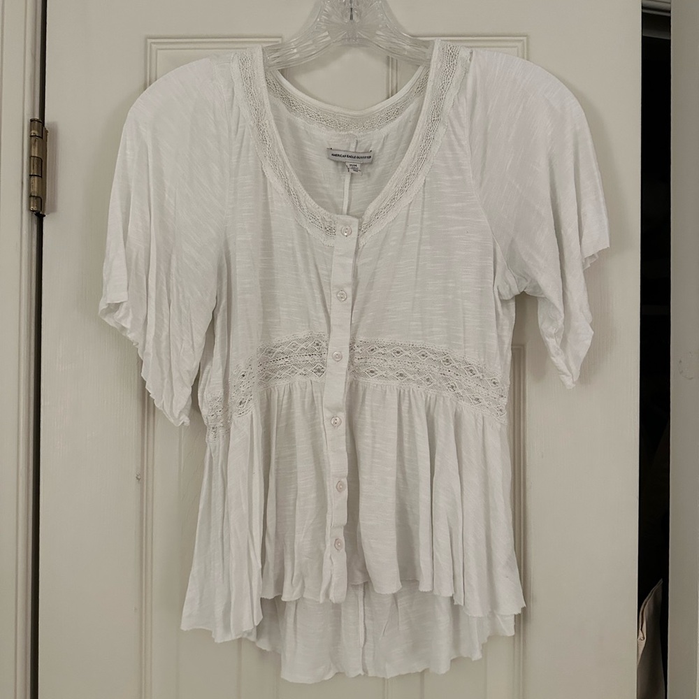 American Eagle lightweight, button-down, short sleeve top with lace detailing